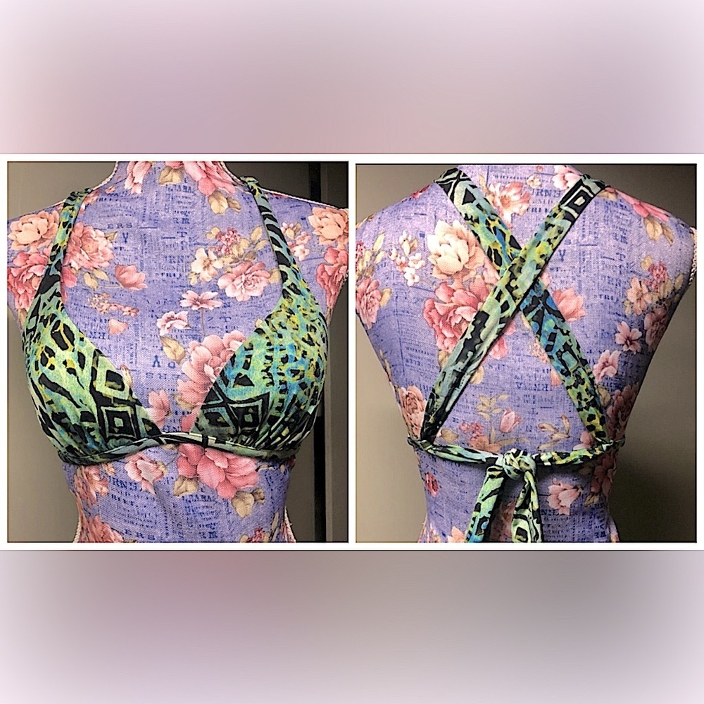 A. Che’s padded multi-wear animal leopard cheetah print bikini top in teal. XS
